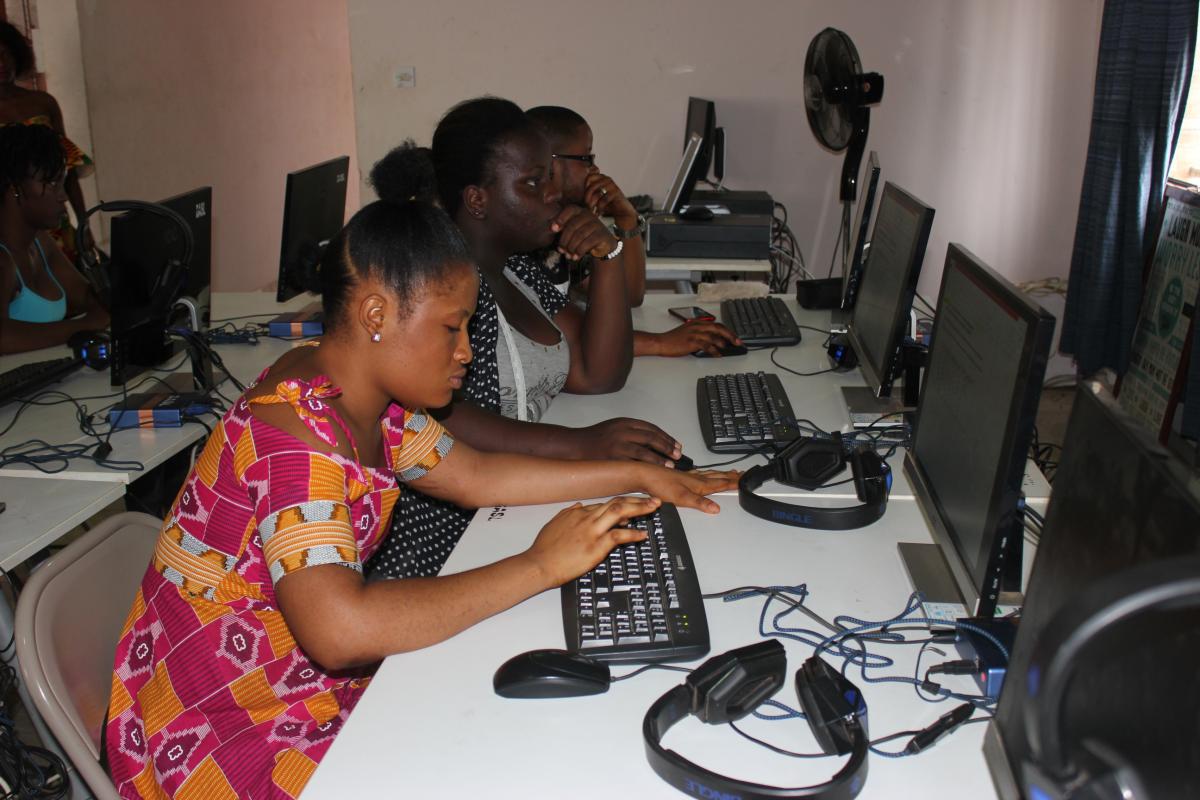 Mariama computer trainee