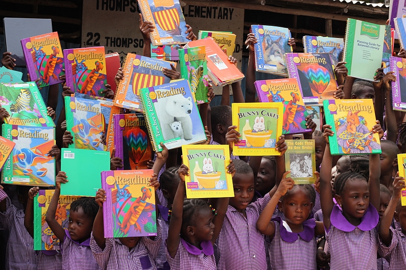 Kids at Thompson Bay school 